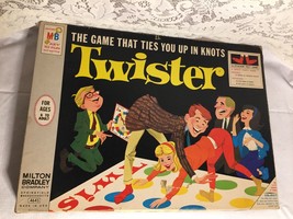Vintage 1966 Twister The Game That Ties You Up In Knots MB Milton Bradley USA - £11.46 GBP