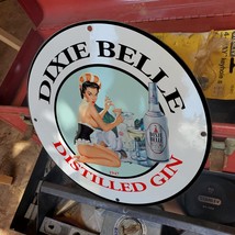 Vintage 1947 Dixie Belle Distilled London Dry Gin Porcelain Gas &amp; Oil Sign - £97.96 GBP