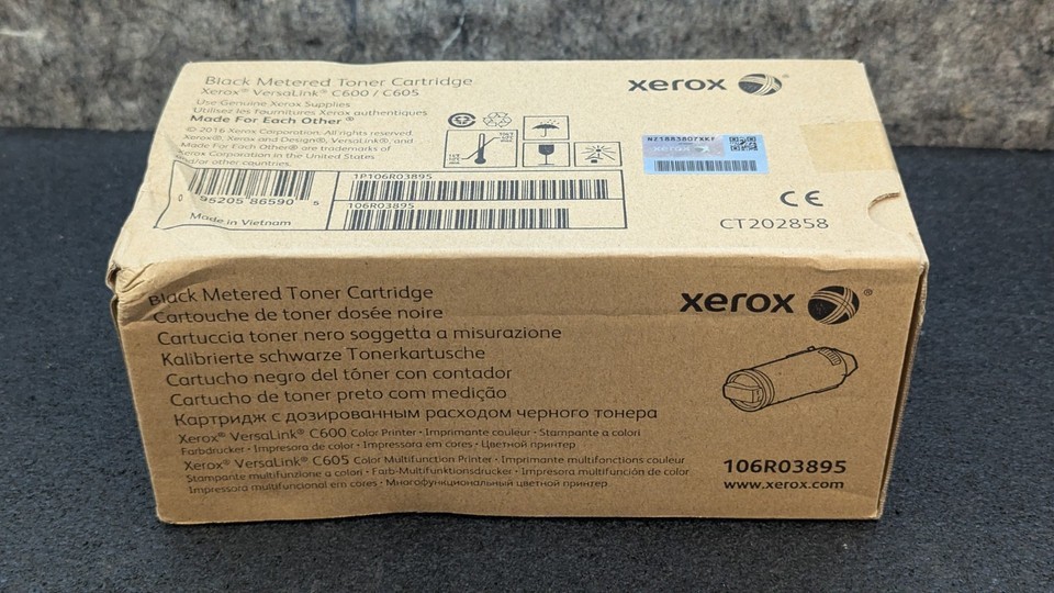 New Genuine Xerox Toner Cartridge Black Versalink C600 / C605 106R03895 - $54.99