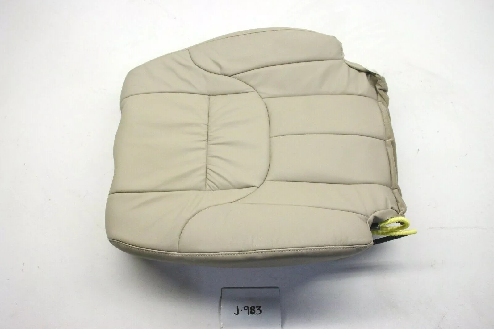 New OEM Toyota Front RH Seat Cushion and Cover 2000-2004 Avalon 71430-AC181-A3 - £97.23 GBP