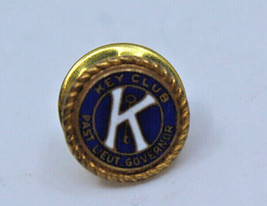 Kiwanis International key Club Past Lieut Governor Collectible Pinback Pin  - £10.80 GBP