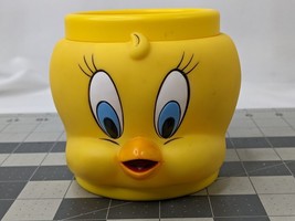 Tweety Bird 3D Coffee Cup Mug Plastic Promotional Partners 1992 - $9.95