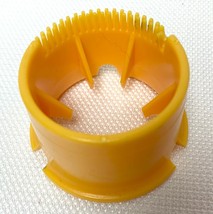 Yellow iRobot Roomba Brush Cleaning Tool For 500 series Roomba brushes - £4.43 GBP