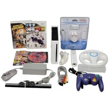 Nintendo Wii White Console RVL-001 with Games &amp; Accessories - £88.10 GBP
