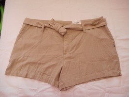 Women&#39;s Misses a.n.a. Tape Belted Twill Shorts Khaki Size 28/6 NEW - £15.64 GBP