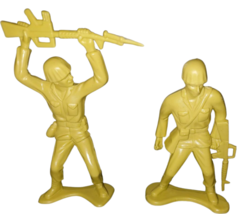 Army Man Toy Soldier Vintage 5 Inch Plastic Lot of 2 - $5.00