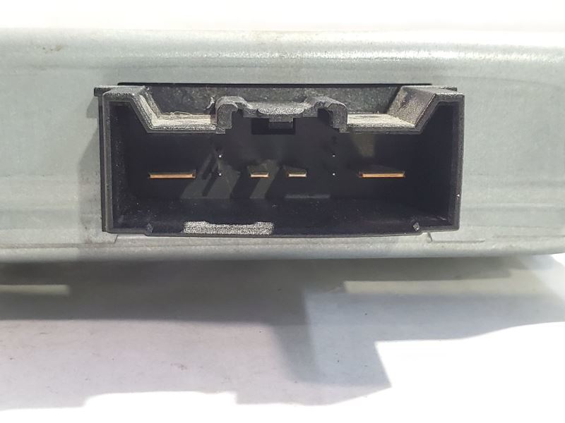 2018 Maserati Levante OEM 56029583 Volt Stabilzer Control Module  Item image 2