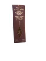 Charlotte Tilbury MATTE Revolution Lipstick -  CINEMATIC RED - NIB &amp; AUT... - $379.09 MXN