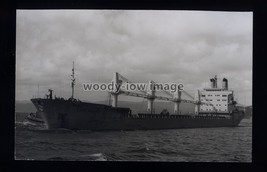 GB1562 - Lyle Shipping Co. Bulk Carrier - Cape Hawke - built 1971 - photograph - £1.89 GBP