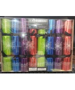 8 New Years Crackers - $470.96 MXN