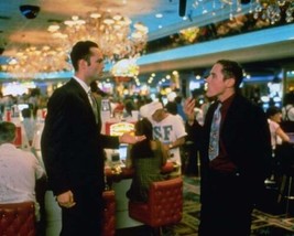Swingers 1996 Vince Vaughn &amp; Jon Favreau argue in Vegas casino 24x30 inch poster - £23.88 GBP
