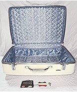 Vintage American Tourister Tiara Suitcase White Blue Inside Hard/Key in ... - £125.37 GBP