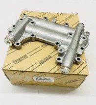 NEW GENUINE TOYOTA 93-97 LC80 LX450 OIL COOLER COVER SUB-ASSY 15701-66010 - $161.11