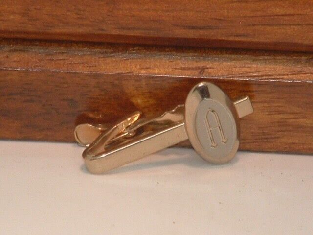 Pre-Owned Vintage Men’s Hickok Gold Tone A Initial Tie Tack  - $12.87