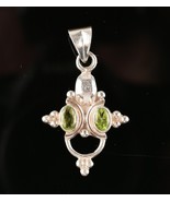 *Indian Sterling Silver Green Peridot Pin Brooch - $552.13 MXN