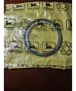 John Deere 1-T102136 930608DY4-240 - €26,55 EUR