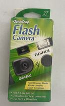 FUJIFILM QUICKSNAP FLASH 400 SPEED 27 EXP SINGLE USE 35MM CAMERA 2020-04 - $10.99