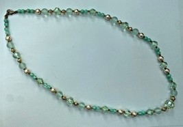 Vtg Green Aurora Borealis Beaded Necklace w/ Faux Pearl &amp; Gold Tone Deta... - £23.42 GBP