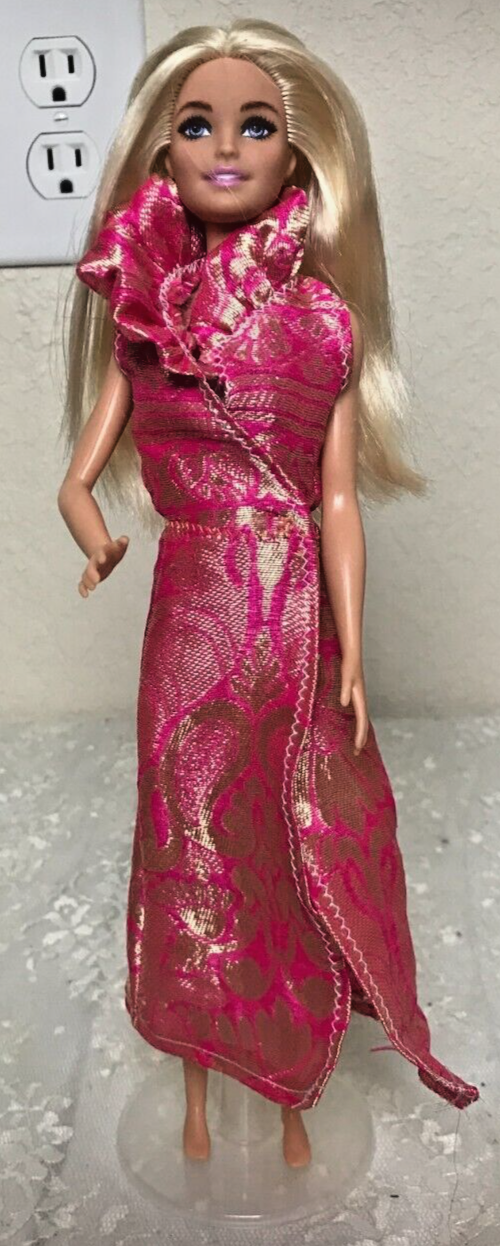 Mattel 2015 Barbie Blue Eyes Blond  Hair Rigid Body Handmade Dress - $11.39
