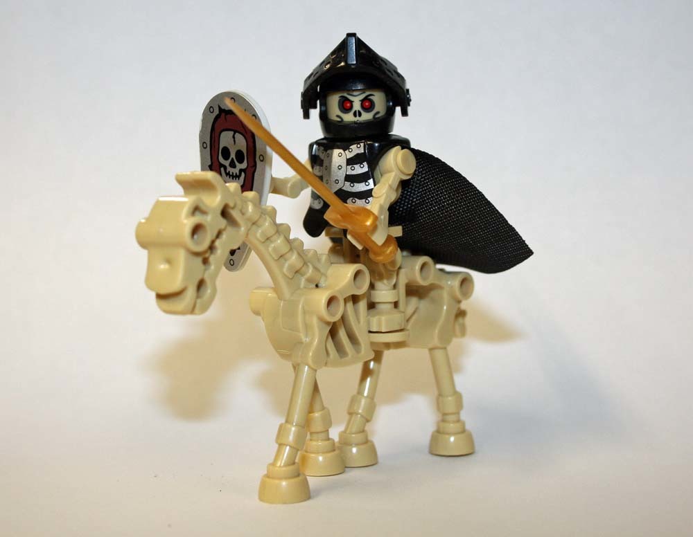 Minifigure Skeleton Knight A With Golden Sword Horse Animal US Seller - $7.98