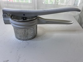 Vintage Potato Ricer Fruit Press - £9.23 GBP