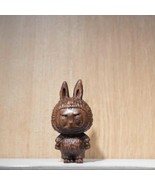 Zimomo Figurine Artisanal Wooden Labubu Friend Home Décor Spiked Tail Th... - €67,94 EUR