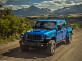 Jeep Gladiator 2024 Poster 18 X 24 #CR-A2-1565634 - $29.95