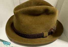 Dobbs Fifth Avenue Mens Brown Felt Fedora Hat Size 7 1/8 - $34.63