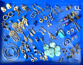 Vintage 40+ Piece Earring Lot Some 1928 &amp; Misc Brands Fun &amp; Collectible Wear - £26.57 GBP