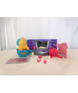 Talking Teacup Piggies and Salon Grooming Make up Lot Toy Fashion Intera... - $753.89 MXN