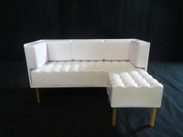 Rainbow High Dollhouse Furniture White L-shape Couch Sofa MGA 2021 - £13.76 GBP