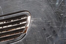 06-11 MERCEDES W219 CLS500 CLS550 CLS55 CLS63 CLS63 AMG Hood w/ Hinges & Shocks. image 6