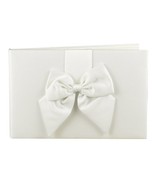 Hortense B. Hewitt Wedding Accessories Classic Beauty Guest Book, Ivory - $133.08 MXN