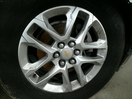 Wheel 18x7-1/2 Aluminum Opt Pxj Fits 18-21 TRAVERSE 104575718 - $227.02