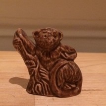 Vintage Porcelain Mini Monkey Chimpanzee Figurine 1.5&quot; - Made in England - £7.59 GBP