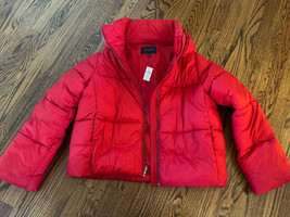 NEW Banana Republic Factory SHORT HOODED PUFFER JACKET RED Size Small TA... - $89.09