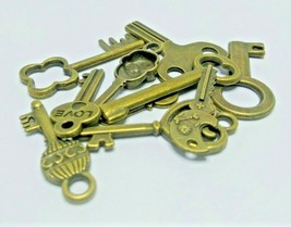 Keys Skeleton Old Look Vintage Bronze Pendant Metal Antique Decorations 10 Pcs - £8.69 GBP