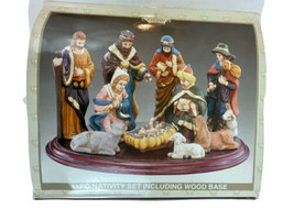 Crown Accents handprinted 11 piece Nativity Set Wood Base In Box World Bazaars - £12.48 GBP
