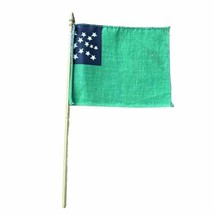 Vintage Mini Desk Flag Green Mountain Boys Flag American Revolution Some Wear - £3.95 GBP