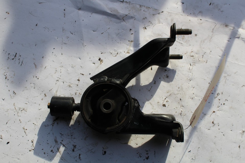 2000-2005 TOYOTA CELICA GT-S GT  M/T ENGINE MOTOR MOUNT R1990 - $40.47