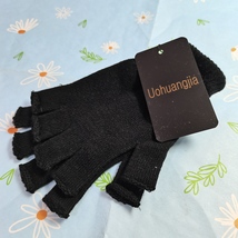 Uohuangjia Mittens--Feel the Warmth image 4