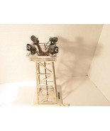 LIONEL TRAINS POST-WAR - 395 SILVER FLOODLIGHT TOWER- WORKS OK- EXC.- W51 - $37.80 CAD