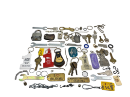 Junk Drawer Lot Keys Keychains Fobs Lot Vintage UNSEARCHED - £29.13 GBP