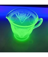 Georgian Lovebirds Green Uranium Vaseline Federal Depression Glass Creamer - $350.73 MXN