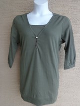 Being Casual  M-L Fine Ribbed 3/4 Sleeve Ruffled Embellished Neckline Top Olive - £7.73 GBP