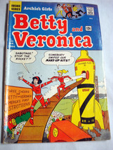 Archie&#39;s Girls Betty and Veronica #121 1966 Good- PIn-Ups  Astroteens Cover - £11.78 GBP