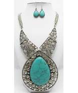 The Rocky Necklace Set - Turquoise with Rhinestone Accents and Silver Tone - £20.12 GBP