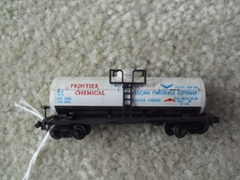 Vintage N Scale Atlas Frontier Chemical 2262 Single Dome Tank Car - £15.03 GBP