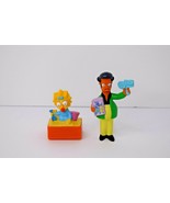 Lot of 2 Simpsons Burger King Figures Simpsons Movie - $225.61 MXN