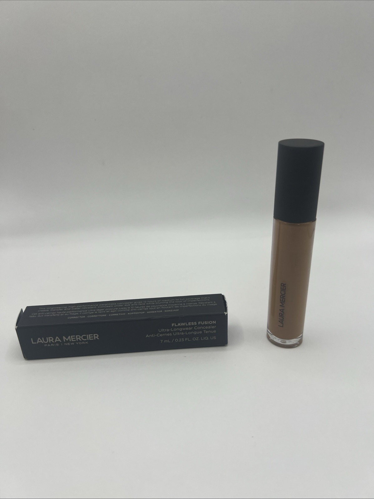 LAURA MERCIER FLAWLESS FUSION LONGWEAR CONCEALER SHADE 5C NEW 0.23 Fl Oz... - $19.79 LAURA MERCIER FLAWLESS FUSION LONGWEAR CONCEALER SHADE 5C NEW 0.23 Fl Oz... - $19.79